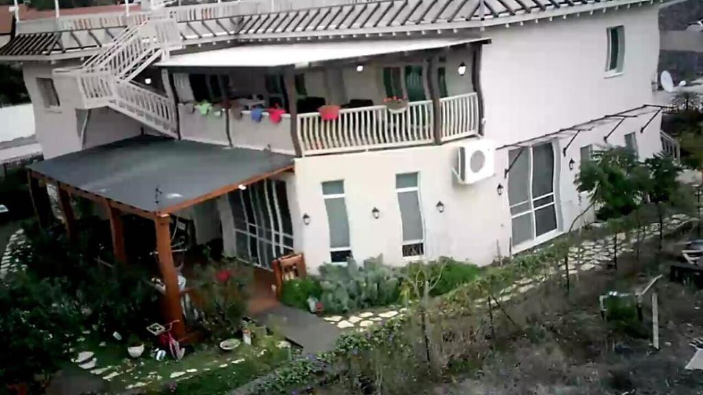 Lakeside Terrace Neot Golan Extérieur photo